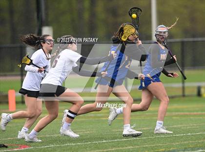 Thumbnail 3 in Brookfield @ North Haven photogallery.