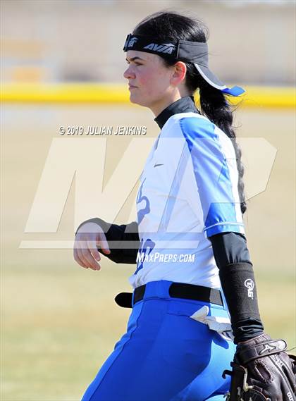 Thumbnail 3 in Gooding vs Thunder Ridge (Win The Pitch Tournament) photogallery.