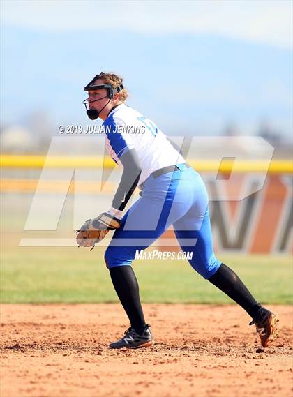Thumbnail 3 in Gooding vs Thunder Ridge (Win The Pitch Tournament) photogallery.
