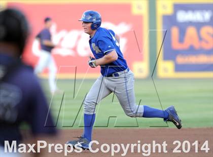 Thumbnail 3 in Santa Margarita vs. Trabuco Hills (CIF-SS D1 Semi Final) photogallery.