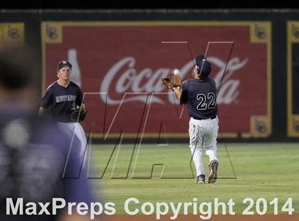 Thumbnail 3 in Santa Margarita vs. Trabuco Hills (CIF-SS D1 Semi Final) photogallery.