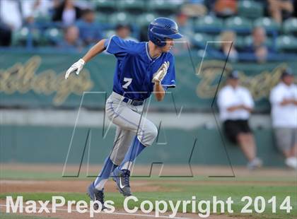 Thumbnail 3 in Santa Margarita vs. Trabuco Hills (CIF-SS D1 Semi Final) photogallery.