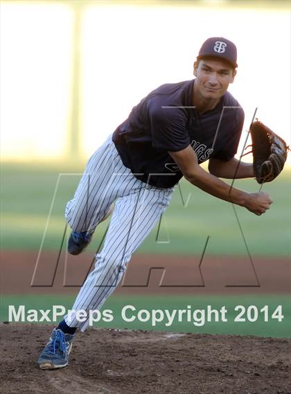 Thumbnail 2 in Santa Margarita vs. Trabuco Hills (CIF-SS D1 Semi Final) photogallery.