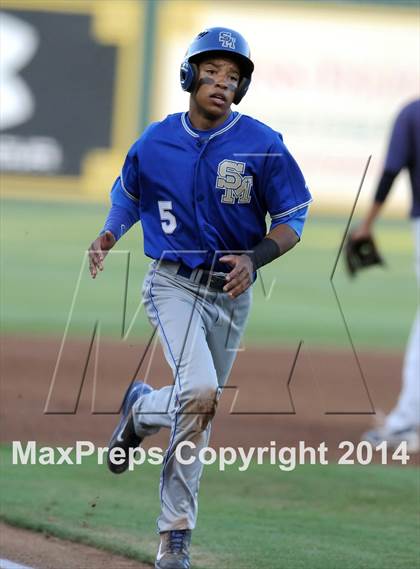 Thumbnail 3 in Santa Margarita vs. Trabuco Hills (CIF-SS D1 Semi Final) photogallery.