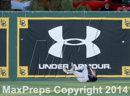 Thumbnail 3 in Santa Margarita vs. Trabuco Hills (CIF-SS D1 Semi Final) photogallery.