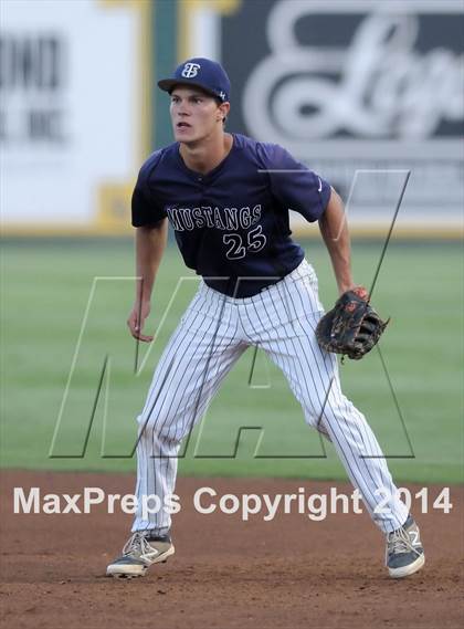 Thumbnail 2 in Santa Margarita vs. Trabuco Hills (CIF-SS D1 Semi Final) photogallery.