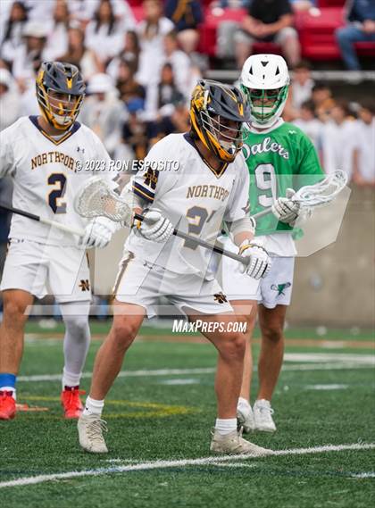 Thumbnail 2 in Farmingdale vs Northport (NYSPHSAA Class A Regionals) photogallery.