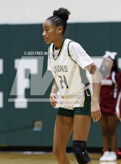 Thumbnail 3 in Langley @ Oakton (VHSL Class 6D Regional Final) photogallery.