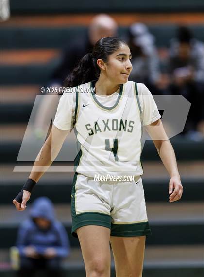 Thumbnail 3 in Langley @ Oakton (VHSL Class 6D Regional Final) photogallery.