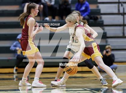 Thumbnail 3 in Langley @ Oakton (VHSL Class 6D Regional Final) photogallery.