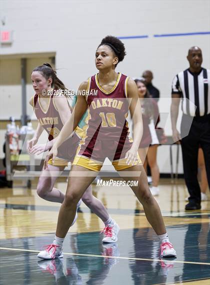 Thumbnail 1 in Langley @ Oakton (VHSL Class 6D Regional Final) photogallery.