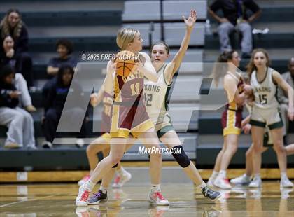 Thumbnail 3 in Langley @ Oakton (VHSL Class 6D Regional Final) photogallery.