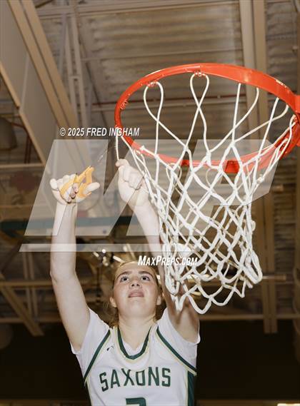 Thumbnail 2 in Langley @ Oakton (VHSL Class 6D Regional Final) photogallery.