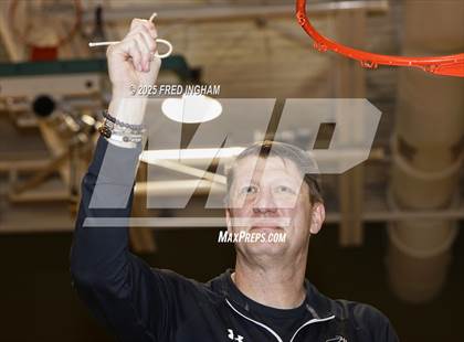 Thumbnail 2 in Langley @ Oakton (VHSL Class 6D Regional Final) photogallery.