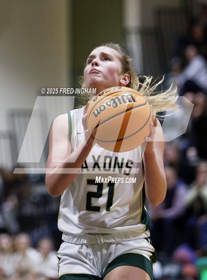 Thumbnail 2 in Langley @ Oakton (VHSL Class 6D Regional Final) photogallery.