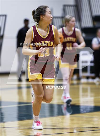 Thumbnail 2 in Langley @ Oakton (VHSL Class 6D Regional Final) photogallery.