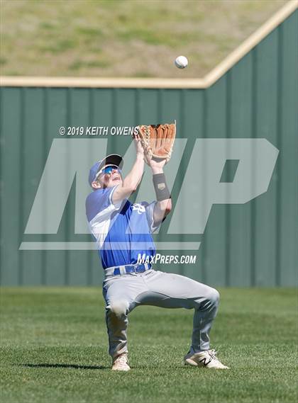 Thumbnail 2 in Hebron vs. Byron Nelson photogallery.