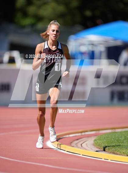 Thumbnail 2 in CHSAA Finals 3A  (3200 Meter) photogallery.