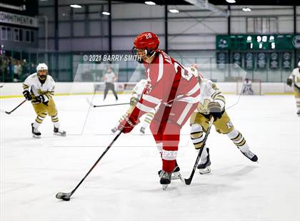 Thumbnail 3 in Regis Jesuit @ Monarch photogallery.