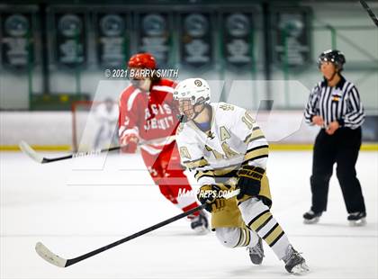 Thumbnail 2 in Regis Jesuit @ Monarch photogallery.