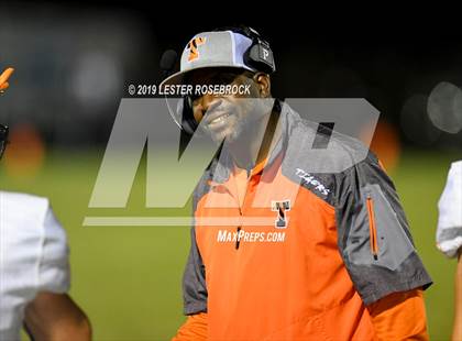 Thumbnail 3 in Smithville @ Luling photogallery.