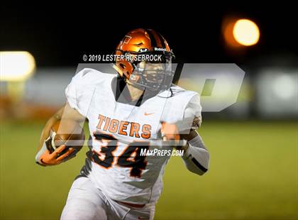 Thumbnail 2 in Smithville @ Luling photogallery.