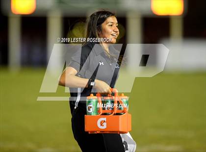 Thumbnail 1 in Smithville @ Luling photogallery.