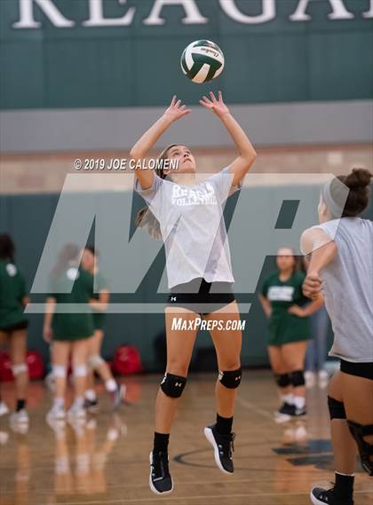 Thumbnail 1 in Alexander @ Reagan [Ronald] (Scrimmage) photogallery.
