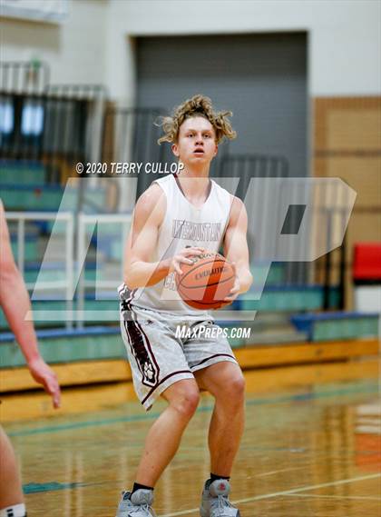 Thumbnail 3 in Grace vs. Intermountain Christian (Eagle Holiday Shootout) photogallery.