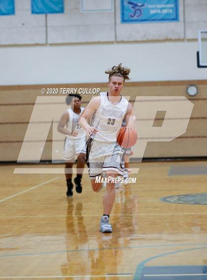 Thumbnail 2 in Grace vs. Intermountain Christian (Eagle Holiday Shootout) photogallery.