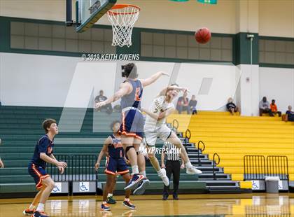 Thumbnail 3 in McKinney North vs Newman Smith (CFB Classic) photogallery.