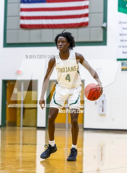 Thumbnail 3 in McKinney North vs Newman Smith (CFB Classic) photogallery.