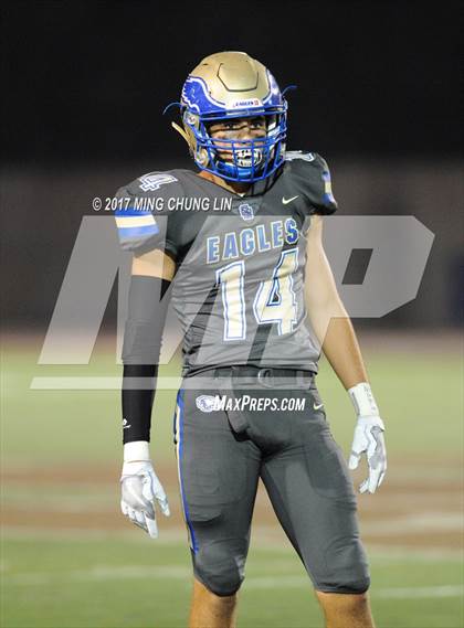 Thumbnail 2 in Santa Margarita vs. Alemany photogallery.