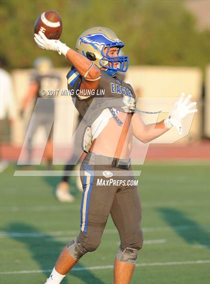 Thumbnail 2 in Santa Margarita vs. Alemany photogallery.