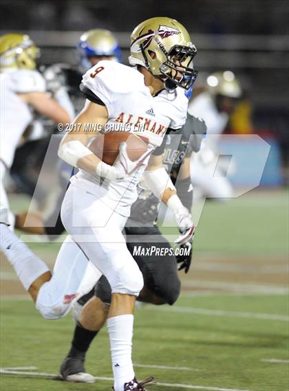 Thumbnail 3 in Santa Margarita vs. Alemany photogallery.