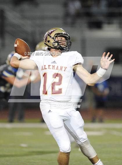 Thumbnail 3 in Santa Margarita vs. Alemany photogallery.