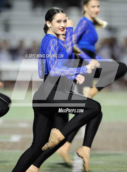 Thumbnail 2 in Santa Margarita vs. Alemany photogallery.