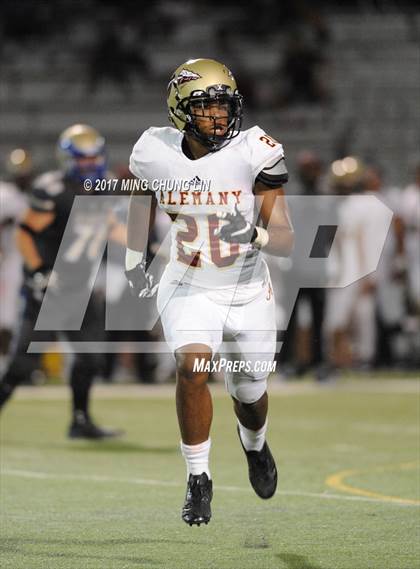 Thumbnail 2 in Santa Margarita vs. Alemany photogallery.