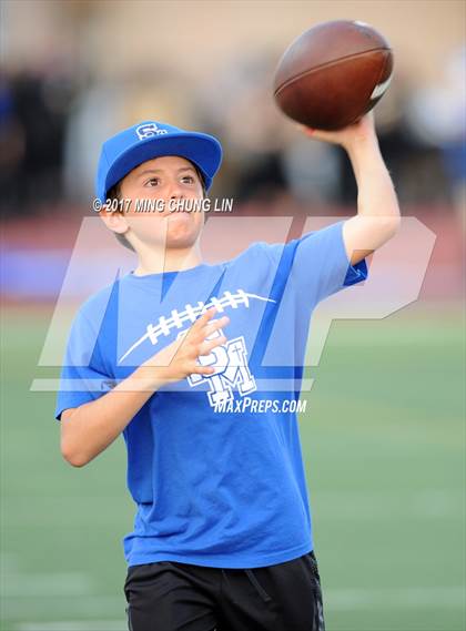 Thumbnail 3 in Santa Margarita vs. Alemany photogallery.