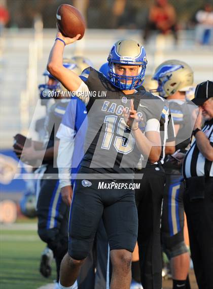 Thumbnail 2 in Santa Margarita vs. Alemany photogallery.