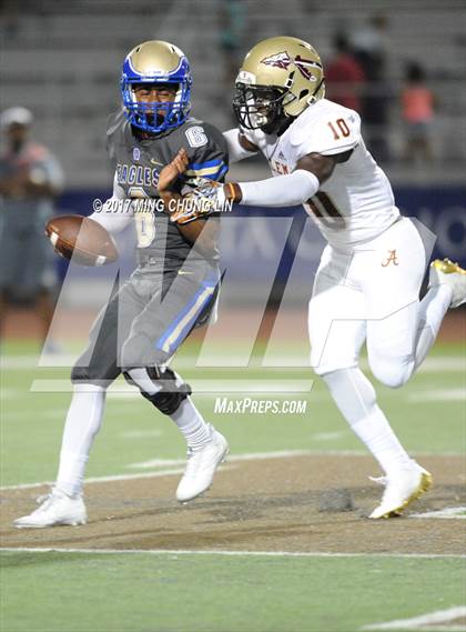 Thumbnail 2 in Santa Margarita vs. Alemany photogallery.