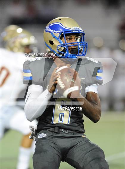 Thumbnail 3 in Santa Margarita vs. Alemany photogallery.
