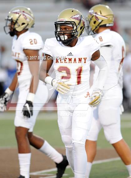 Thumbnail 3 in Santa Margarita vs. Alemany photogallery.