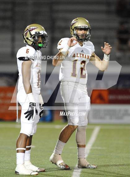 Thumbnail 2 in Santa Margarita vs. Alemany photogallery.