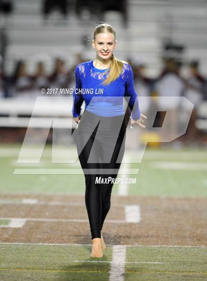 Thumbnail 3 in Santa Margarita vs. Alemany photogallery.