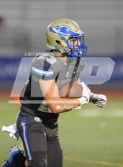 Thumbnail 1 in Santa Margarita vs. Alemany photogallery.