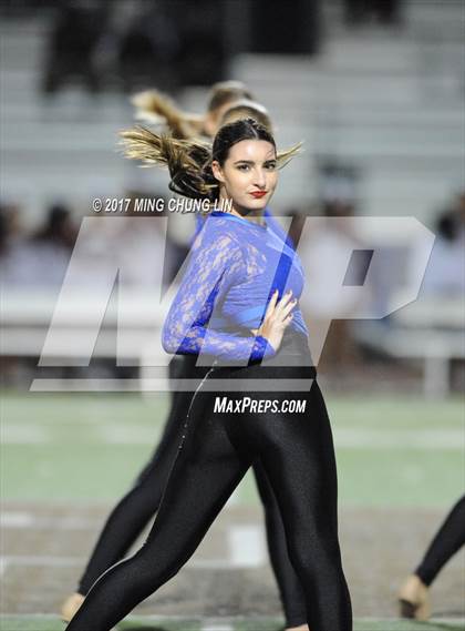 Thumbnail 2 in Santa Margarita vs. Alemany photogallery.