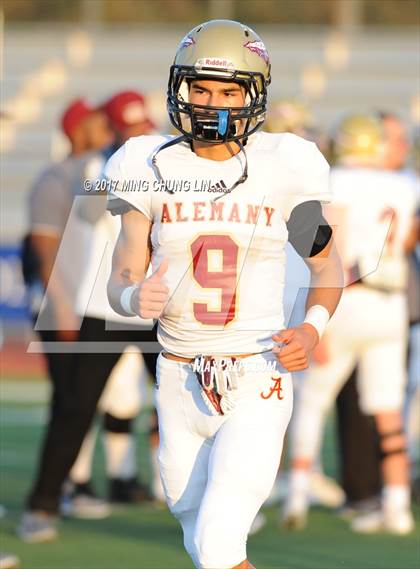 Thumbnail 2 in Santa Margarita vs. Alemany photogallery.