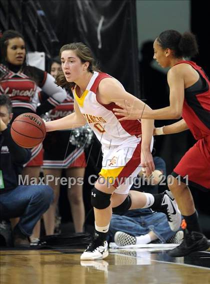 Thumbnail 2 in Lincoln vs. St. Francis (CIF SJS D1 Final) photogallery.