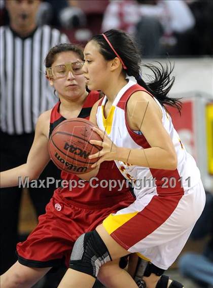 Thumbnail 3 in Lincoln vs. St. Francis (CIF SJS D1 Final) photogallery.